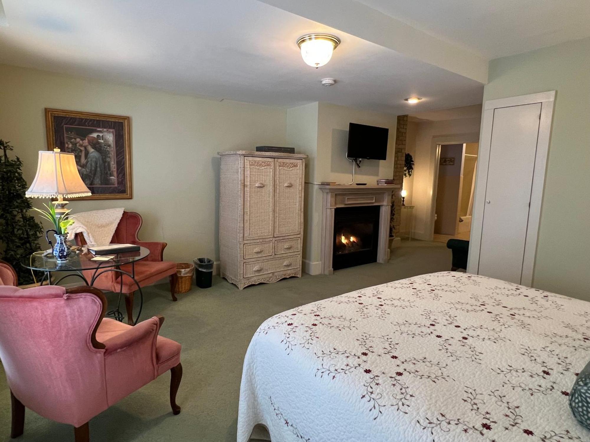مبيت وإفطار خليج مورو Astor House المظهر الخارجي الصورة