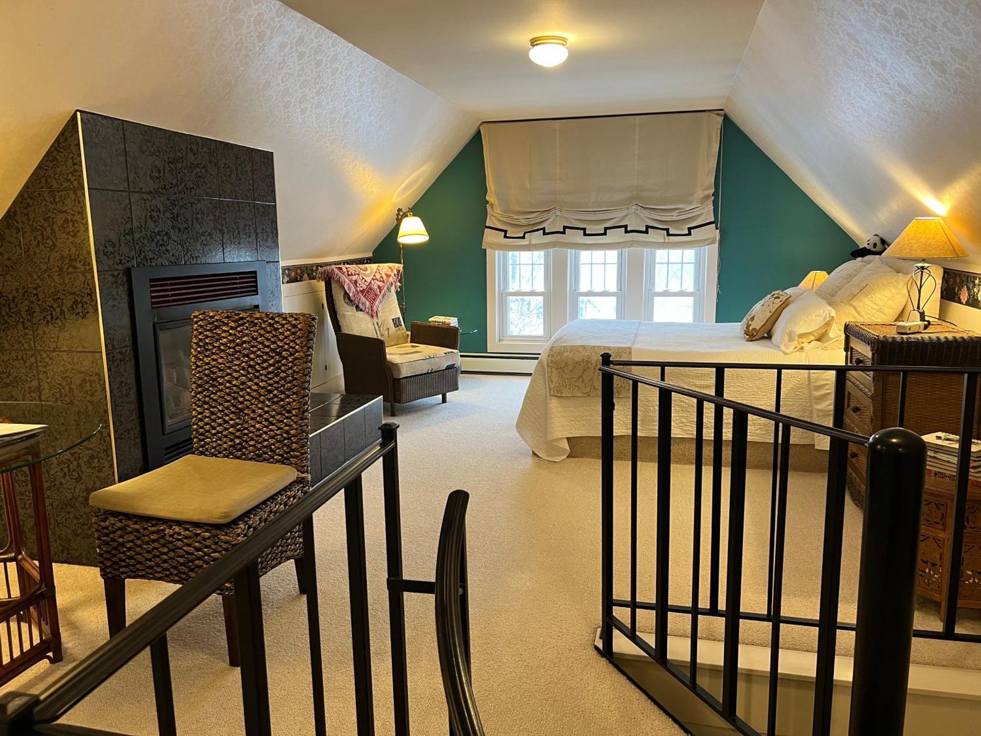 مبيت وإفطار خليج مورو Astor House المظهر الخارجي الصورة